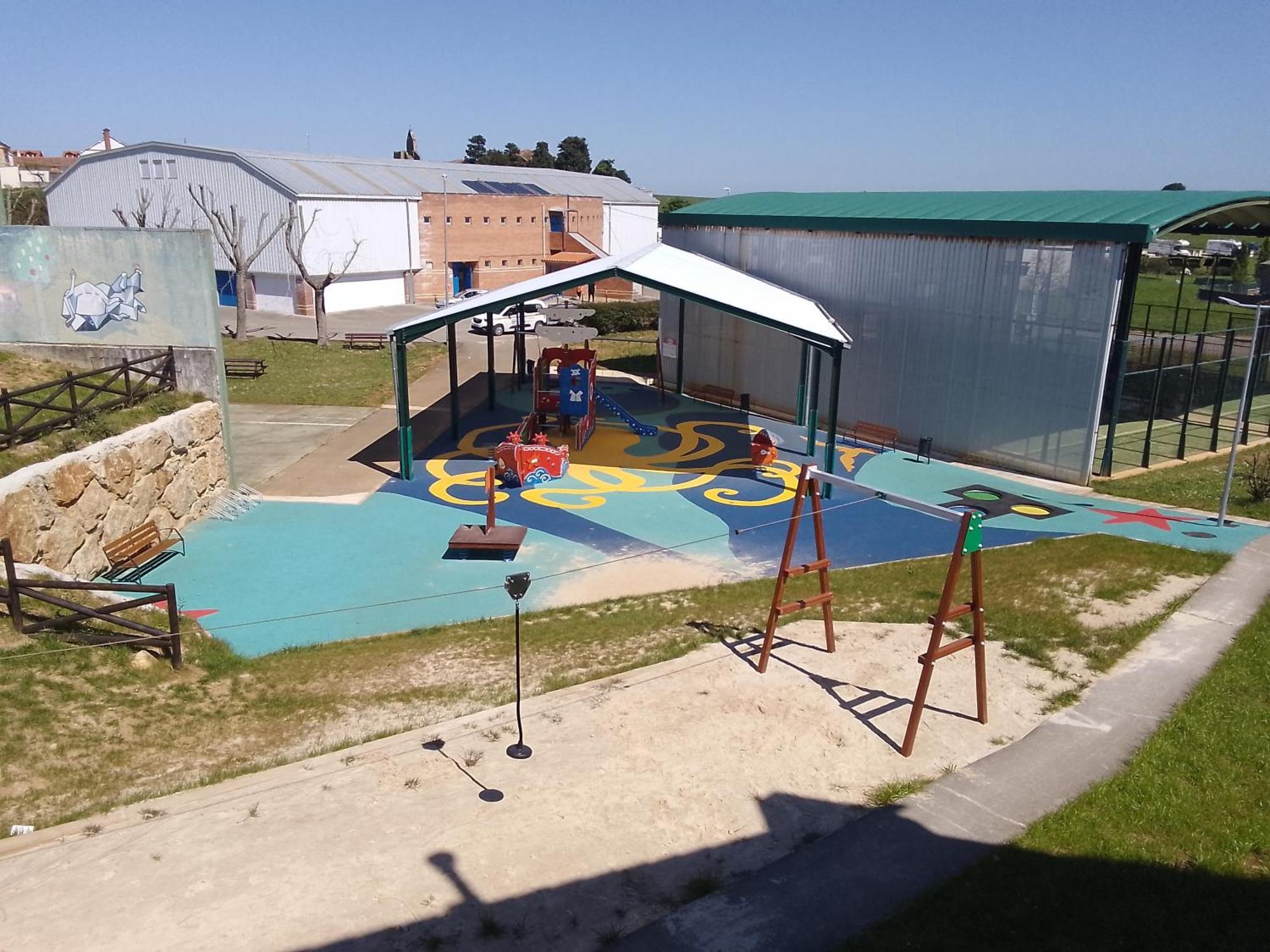 Apartamentos Playa De Cóbreces المظهر الخارجي الصورة