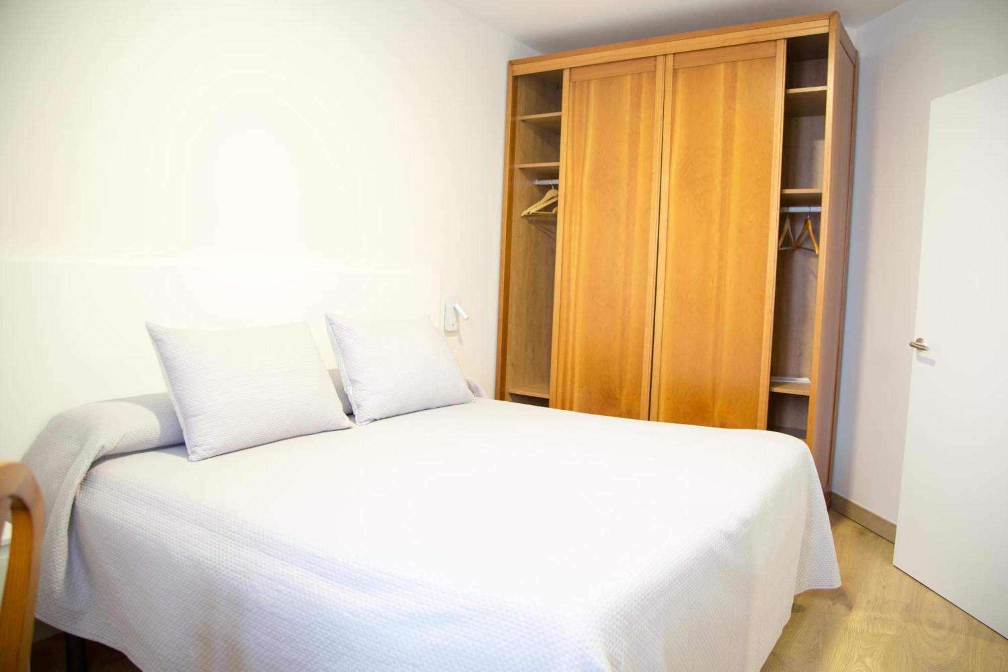 Apartamentos Playa De Cóbreces المظهر الخارجي الصورة