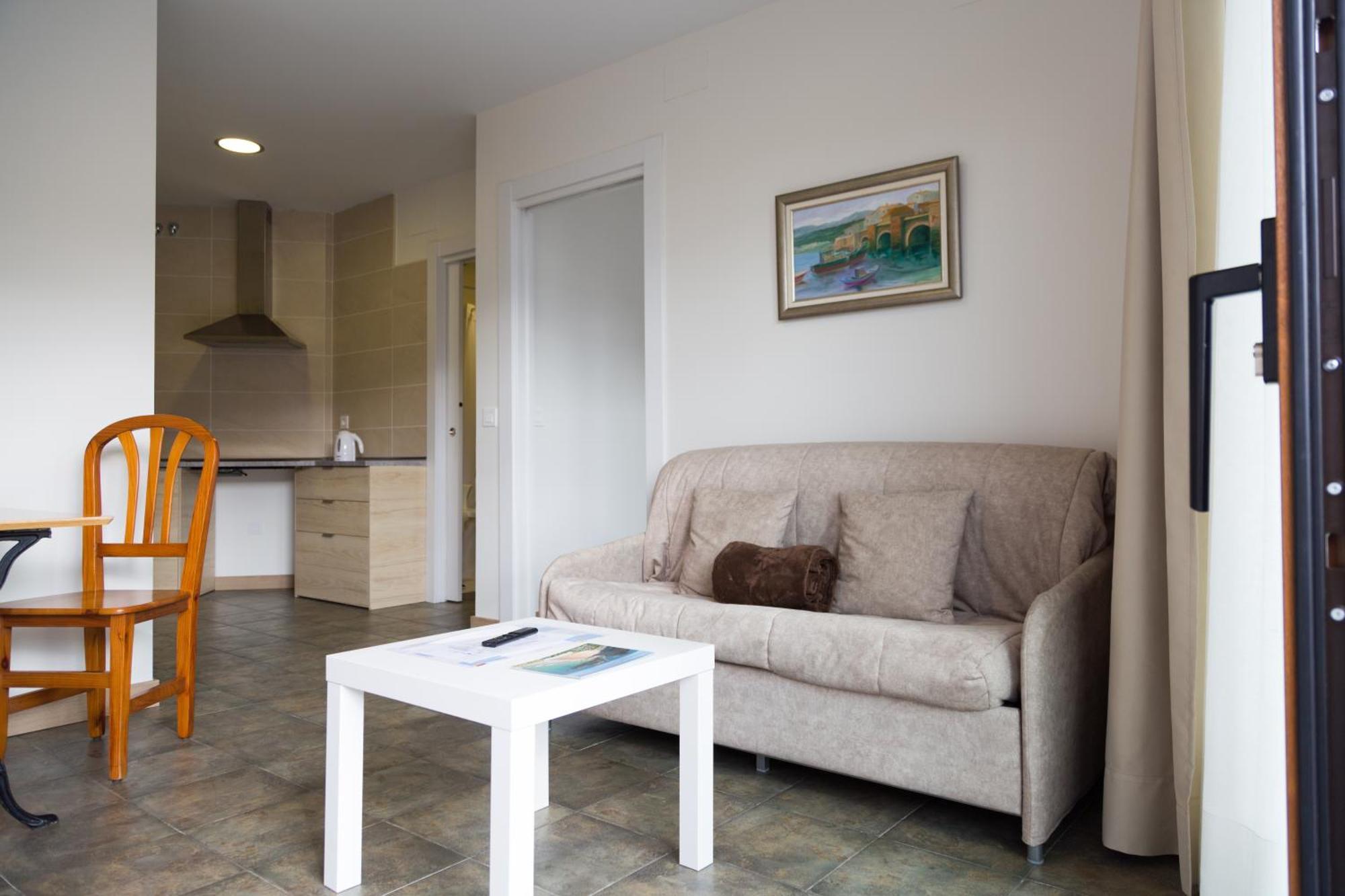 Apartamentos Playa De Cóbreces المظهر الخارجي الصورة